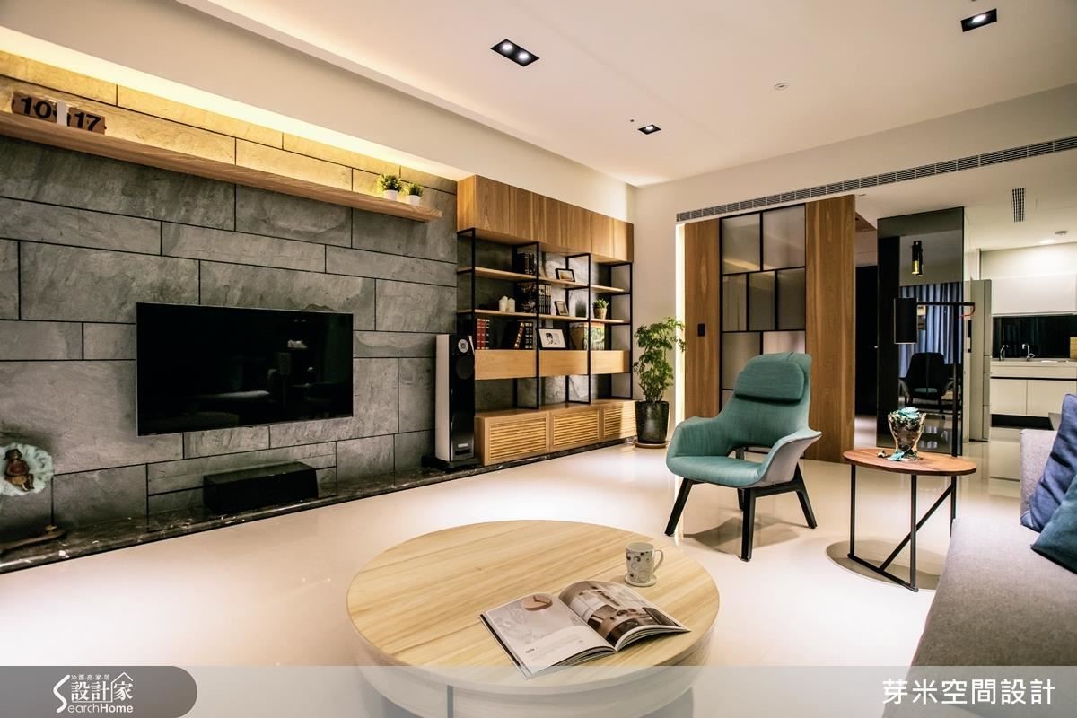 公共空間中藉由牆面統一色系，讓調性更具一致性，同時也帶出空間應有的舒適與氣度。