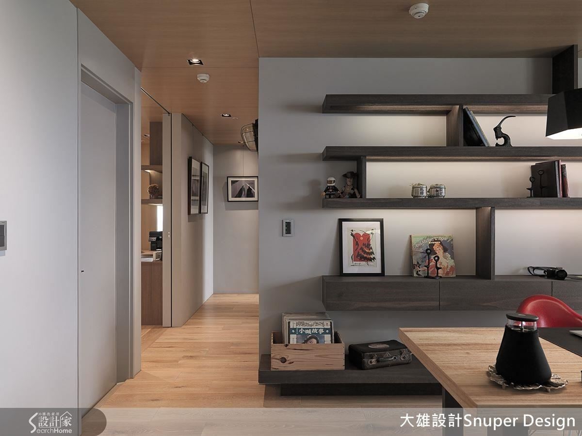 空間中搭配藝術畫作、軟件及裝飾品，成為表達屋主魅力的空間。