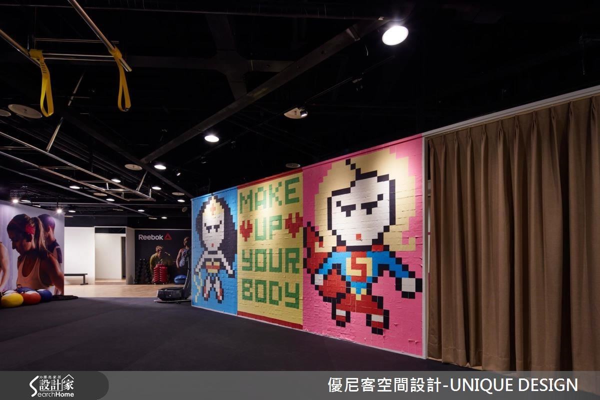 獨一無二且深具樂高童趣的女超人打卡牆,耗時七個小時的創意,辨識度一流! 獨一無二且深具樂高童趣的女超人打卡牆,耗時七個小時的創意,辨識度一流!