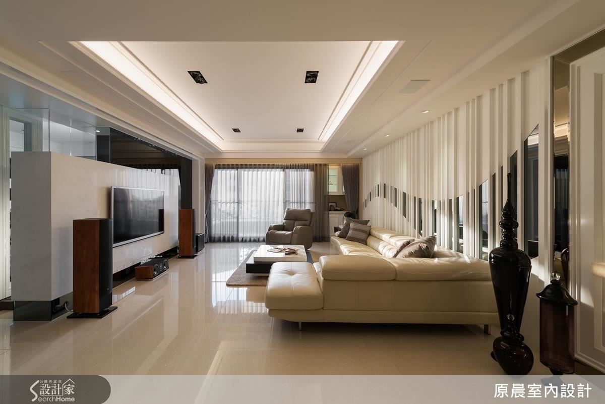 以現代風格設計的客廳區，線條俐落、空間大器，展現明亮而抖擻的居家節奏。