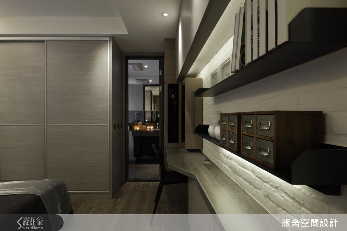 次臥 2。 次臥 2。