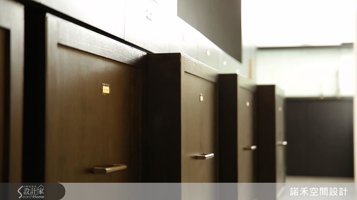 看似抽屜的櫃子，藏著小小玄機。