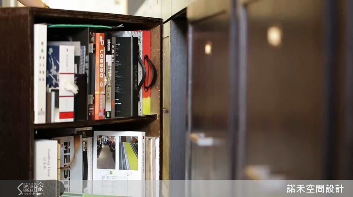 以輪胎推車形式，翻轉抽屜概念，使用起來更方便自如。