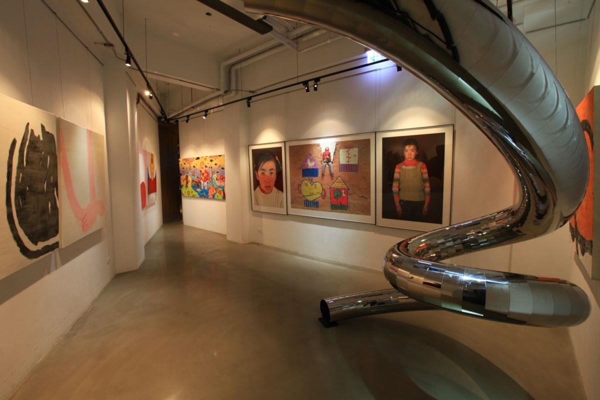 紅點文旅一樓，租賃藝術銀行藝術品舉辦展覽的策展空間。