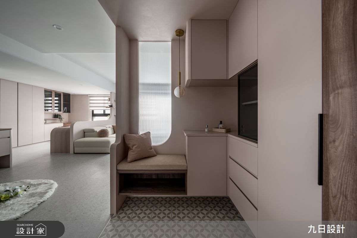 玄關櫃當作屏風:收納、風格與風水一次到位