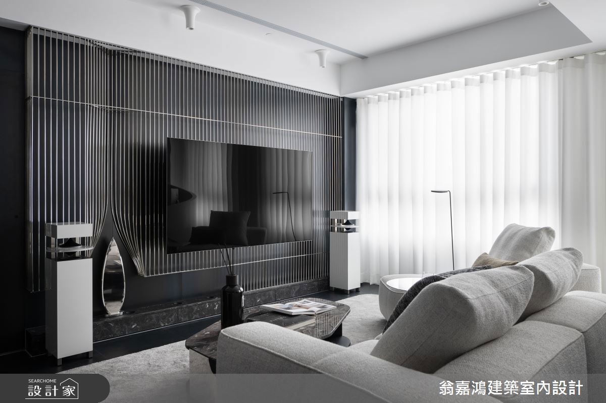 翁嘉鴻,黑白灰05