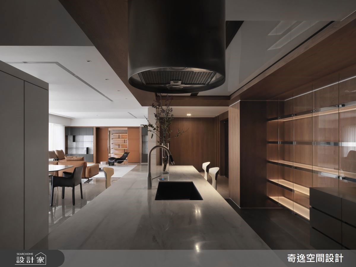 看更多豪宅餐廚設計美圖