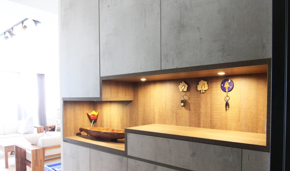 安德康系統傢俱引進全球第一的 EGGER 板材，搭配頂級的奧地利Blum進口五金，耐用度與精緻感皆屬無懈可擊。