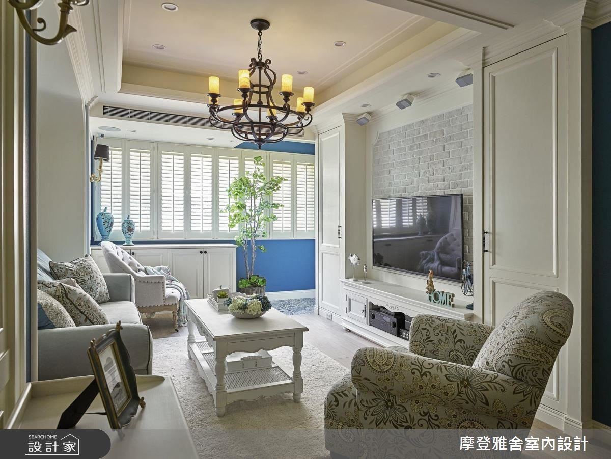 舒適清新藍白色彩，構築優雅自在鄉村美宅。