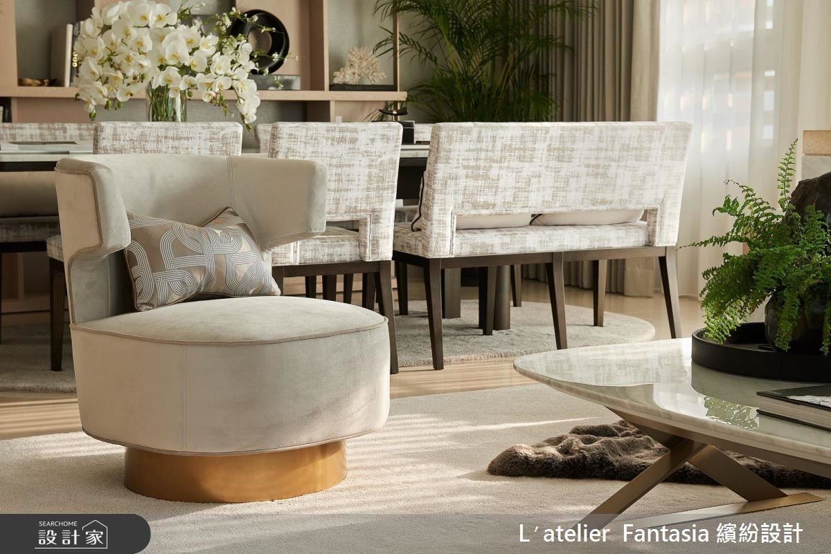 適度植栽妝點，為室內引入生意盎然的氣息。