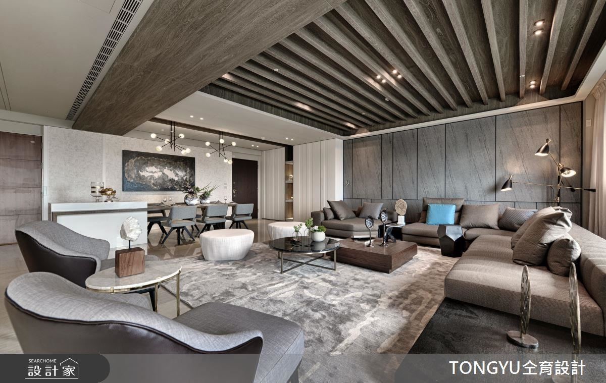 客廳木頭天花設計宛如海邊棚架,地毯的線條紋理彷彿海潮起伏、海浪波動,營造海邊度假休閒感。 客廳木頭天花設計宛如海邊棚架,地毯的線條紋理彷彿海潮起伏、海浪波動,營造海邊度假休閒感。