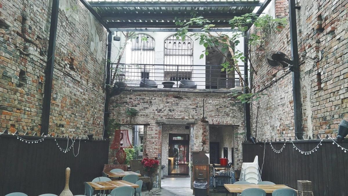 百年老屋如今成為懷舊打卡地標餐廳。
