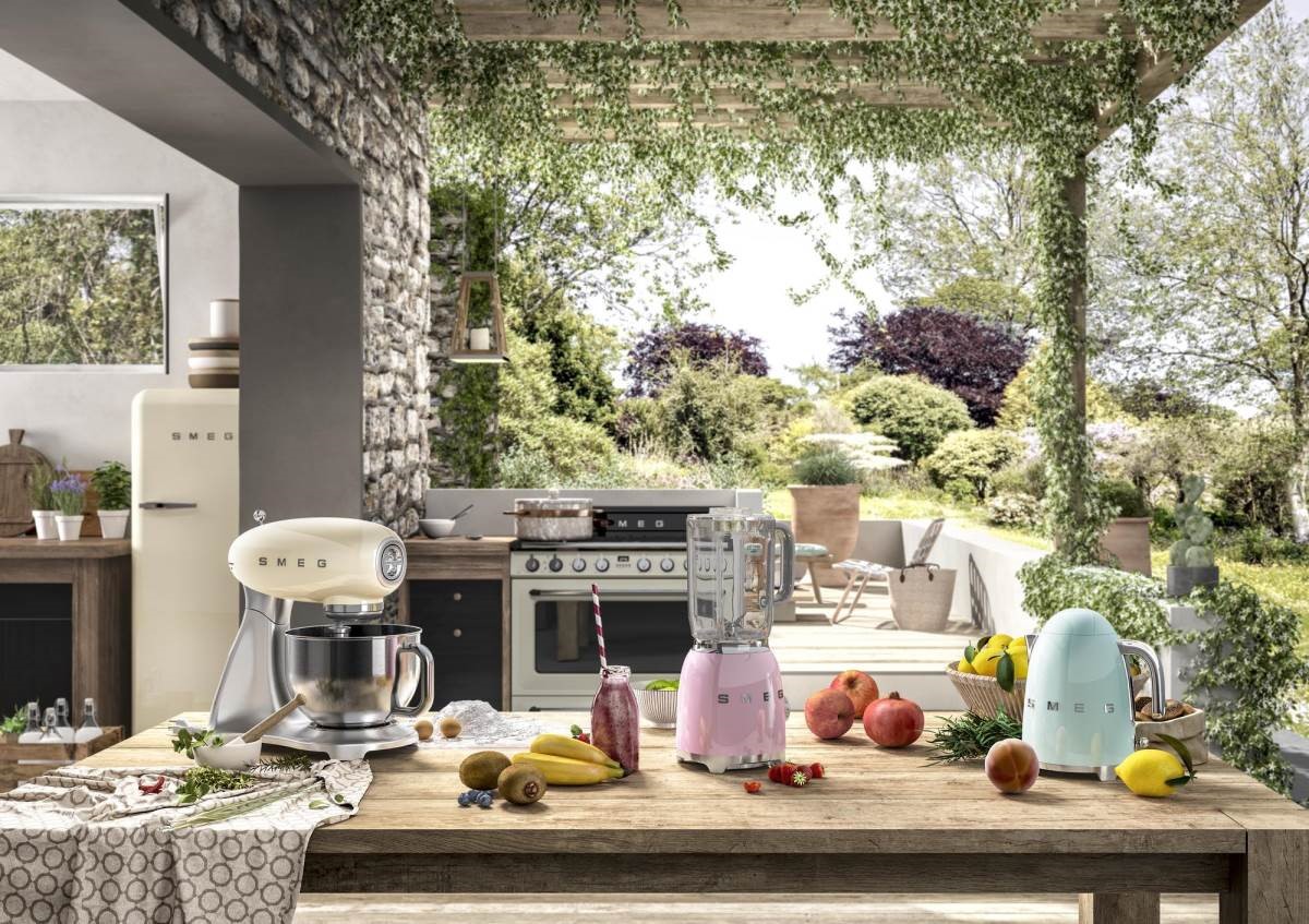 義大利美學家電品牌 SMEG 以獨特復古造型，成就超越 50 年的歷史經典。