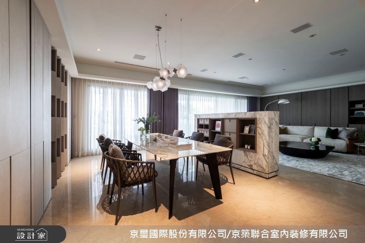 開放式客餐廳重新定義空間關係，緊密串聯家人間的互動時光。
