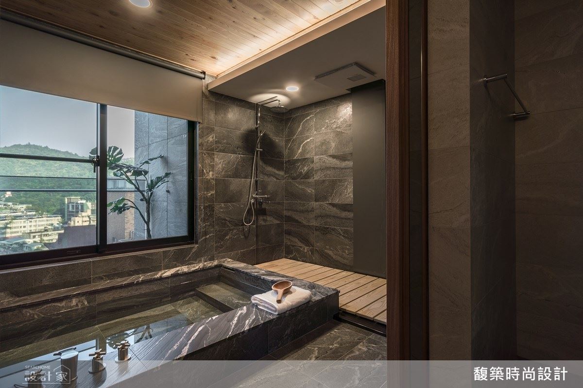 湯屋壁面採用進口板岩磁磚，紋理細緻，更襯托出湯屋的靜謐氛圍。