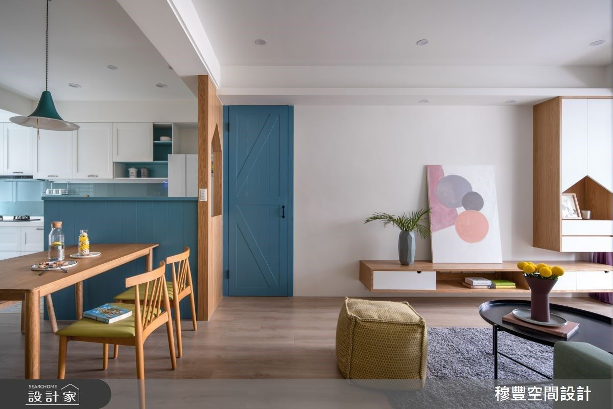 儲藏室以穀倉門設計，滿足屋主的需求與喜好。