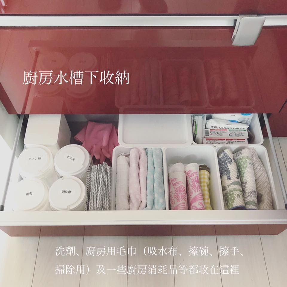 毛巾採取直立式收納,方便取用好整理。 毛巾採取直立式收納,方便取用好整理。