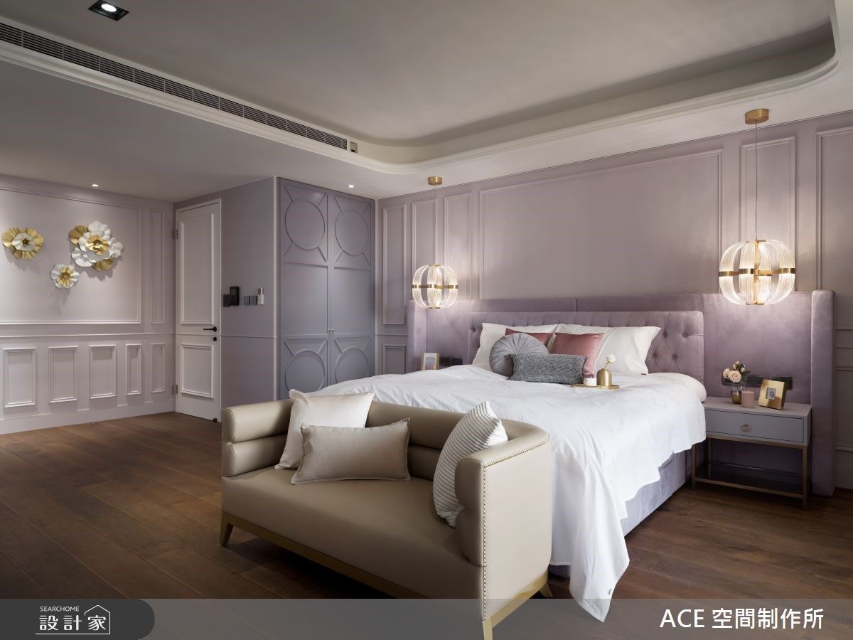 主臥精選粉紫色鋪陳,挹注空間柔和、浪漫的休憩氛圍。 主臥精選粉紫色鋪陳,挹注空間柔和、浪漫的休憩氛圍。