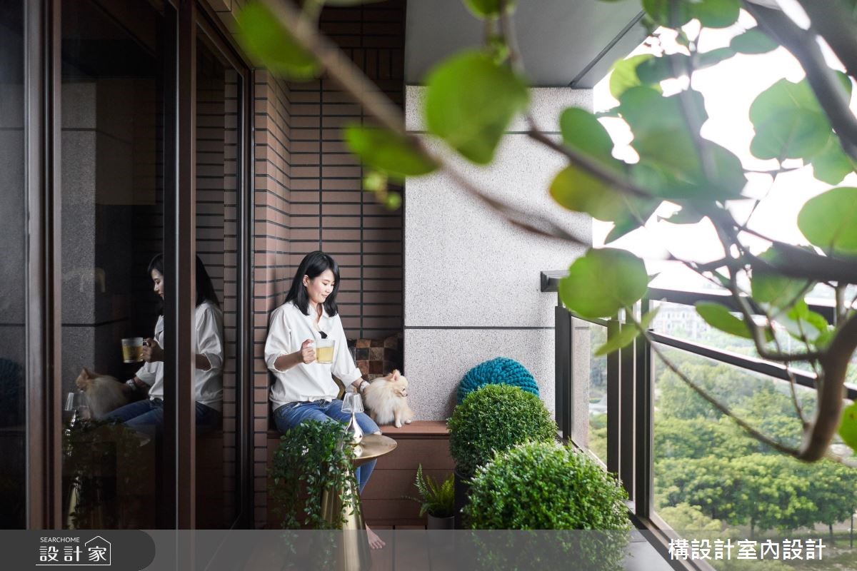 陽台屬於可計坪的附屬建物，是連結室內外的緩衝地帶。