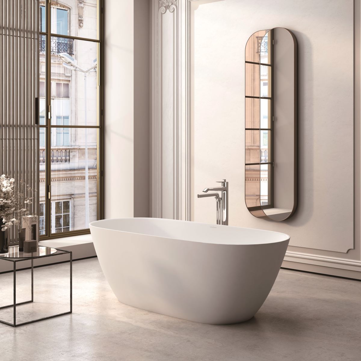 以歐洲聖山為設計繆斯的 Lussari 浴缸，出自英國品牌 Victoria + Albert baths。