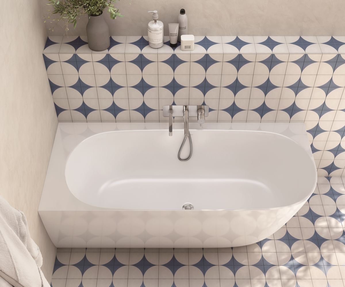 Lussari 系列具有獨立式、靠牆式與牆角式 3 種浴缸形式，滿足各種裝修空間設計。