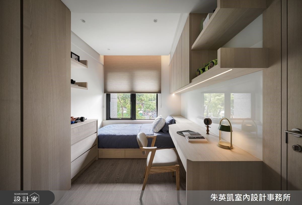 現代簡約風朱英凱10
