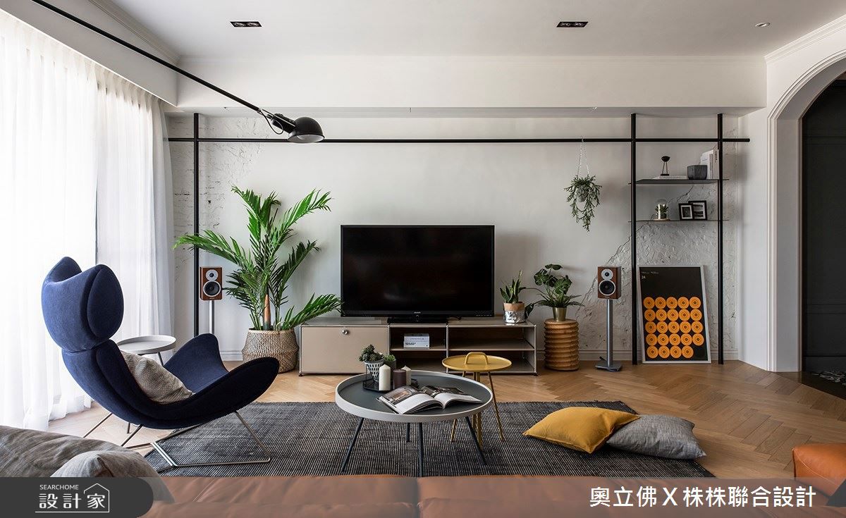BoConcept Imola Chair高背設計支撐頸部與背部,彎曲座面貼合身形曲線,提供完整包覆感,無論閱讀或小憩皆能舒適放鬆