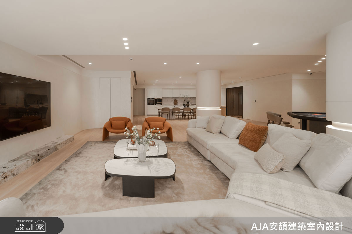 現代風, AJA安頡02