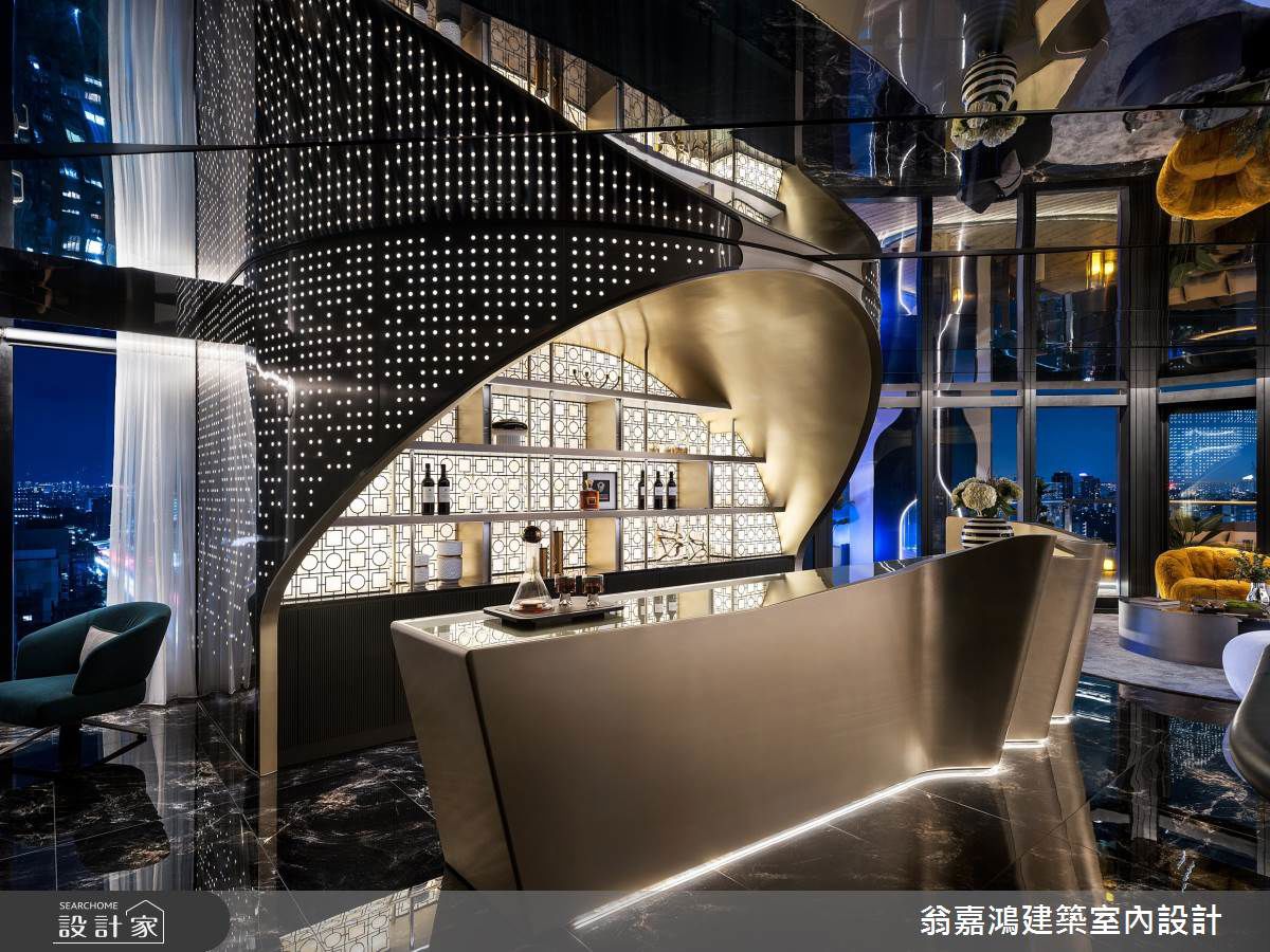 看完整豪宅酒吧美圖