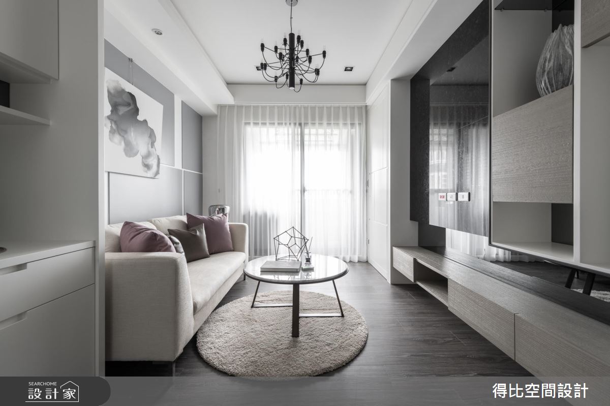 有陽光與藝術色彩相伴 交織簡約現代的新婚小宅