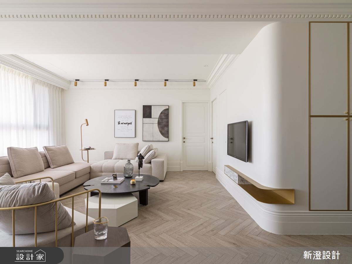 純白、暖木、黃銅，35坪白系光感輕美式風住宅