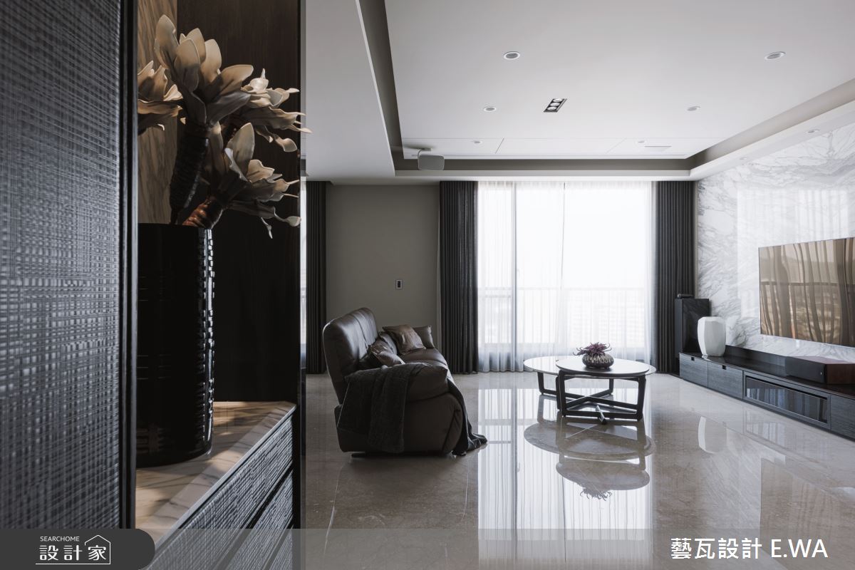 大宅質感更加乘！打造淺色與深色的完美比例