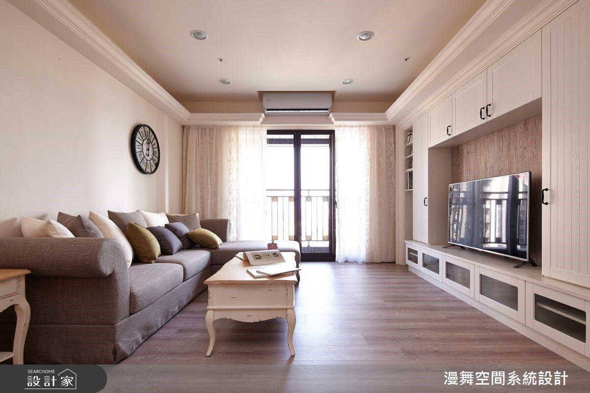 活用系統家具 混搭出鄉村與古典質感的風格家屋