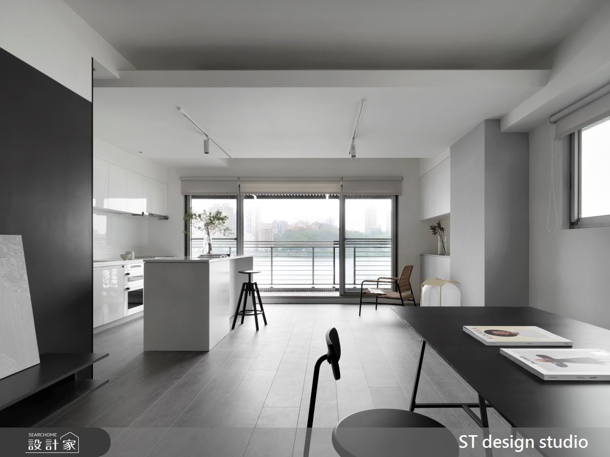 搬離市區的平靜生活！中島吧檯、簡約客廳是我們最愛的觀景角落