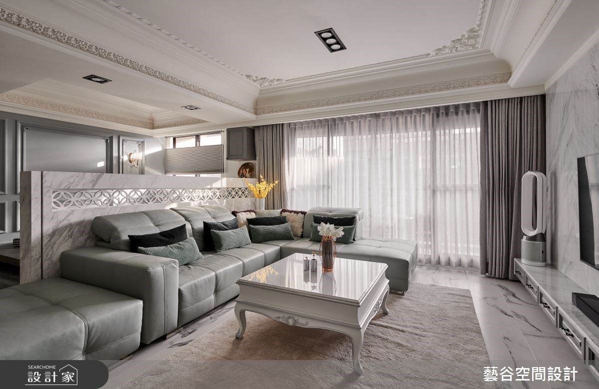 玄關吧台美到不可思議!新古典風 48 坪居家,如豪宅般的細膩奢華品味